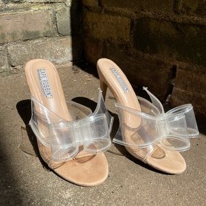 Cape Robbin Nude Clear Bow heels